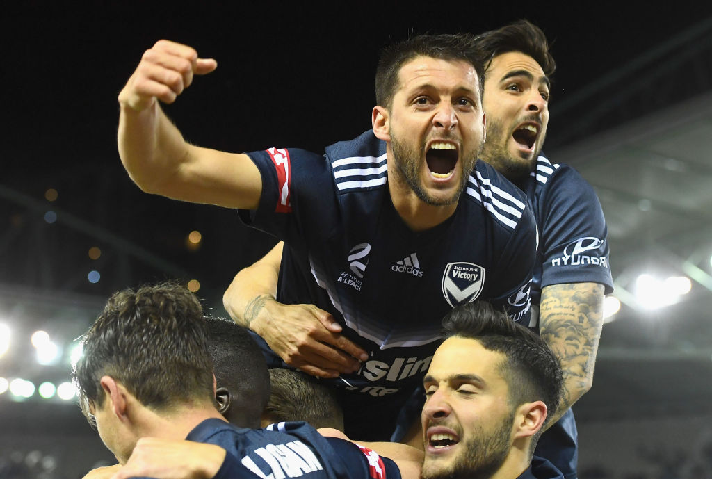 A 10-man Victory drew with WSW