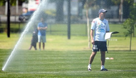 VIDEO: Kevin Muscat names Friday night squad