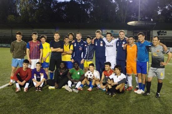 Melbourne Victory stars share responsible gambling tips with migrant teens
