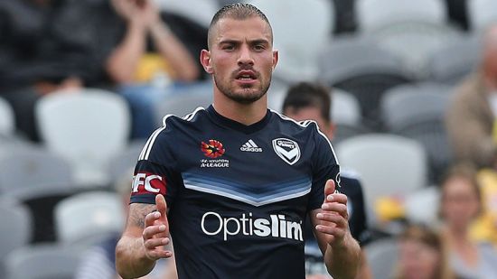 Troisi re-signs with Victory