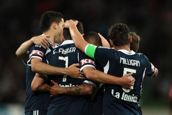 Victory trump Adelaide United 4-3