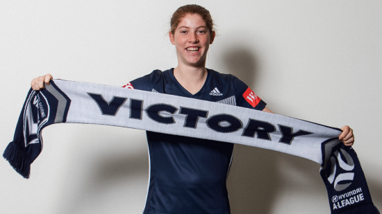 Annabel Martin signs one-year deal