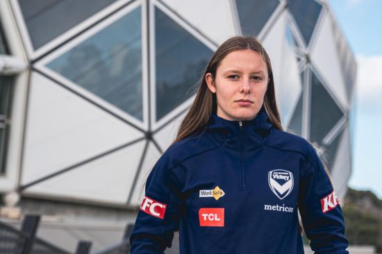 Melbourne Victory signs Alana Murphy