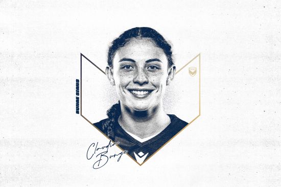 Melbourne Victory re-signs Claudia Bunge